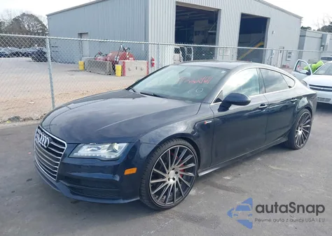 2012 Audi A7 Premium z USA, uszkodzony, nr VIN WAUSGAFC3CN031811